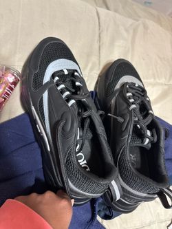 Diors , color black size 10