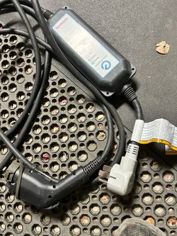 Nissan electric charger set