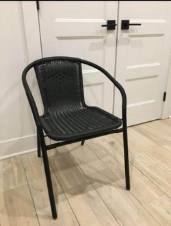 BROWN/  BLACK - indoor outdoor rattan arm chairs patio porch backyard stackable new yard chairs