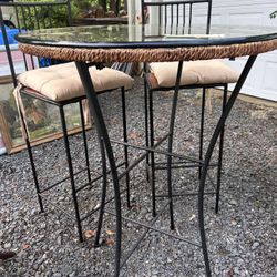 Bar Height Table And Chairs 