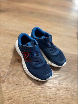 Boys shoes