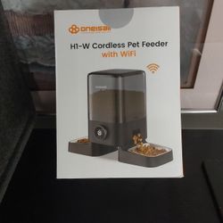 Pet Feeder