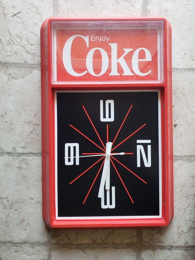 1983 Coke Clock
