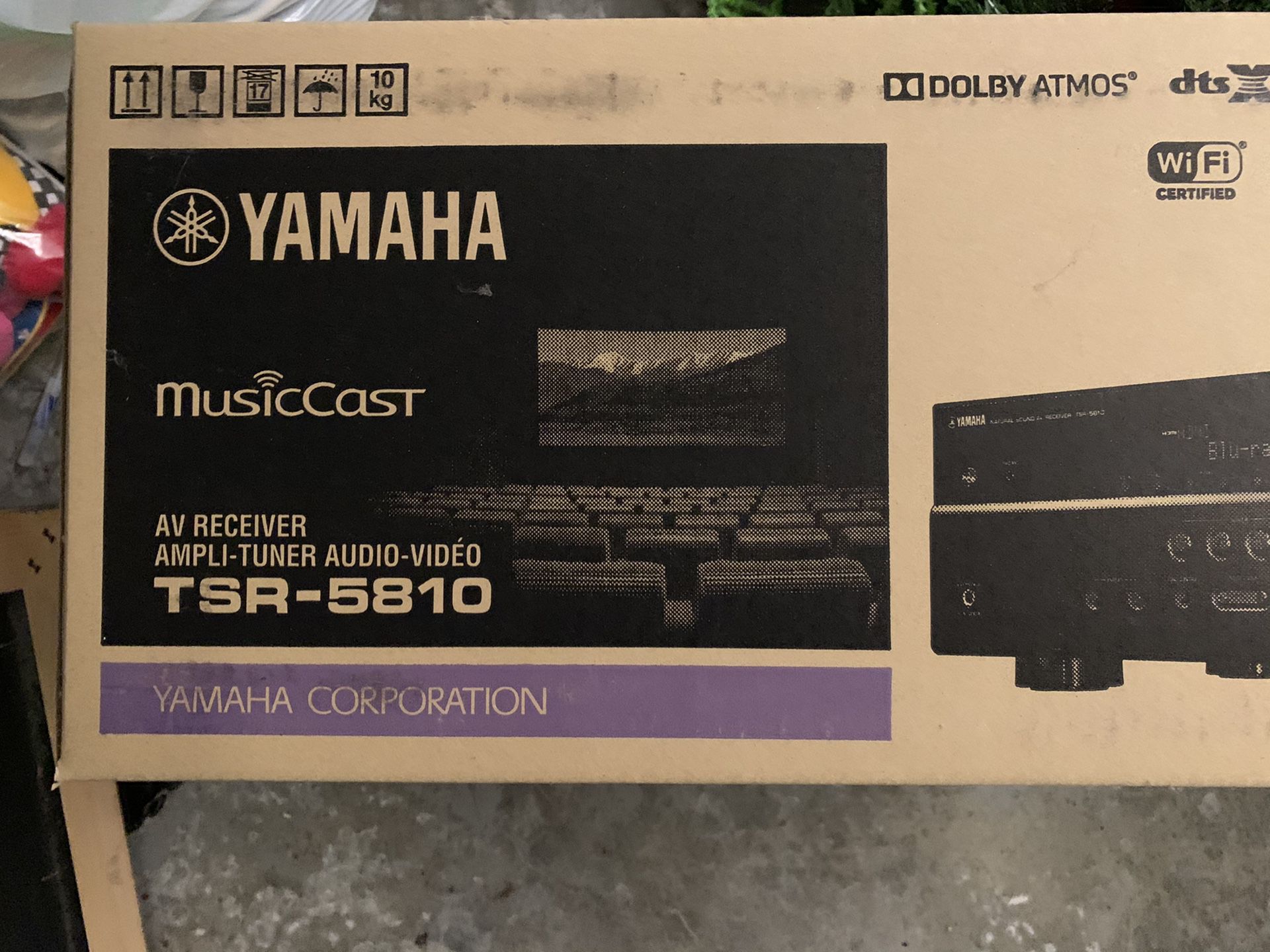 Yamaha receiver TSR 5810