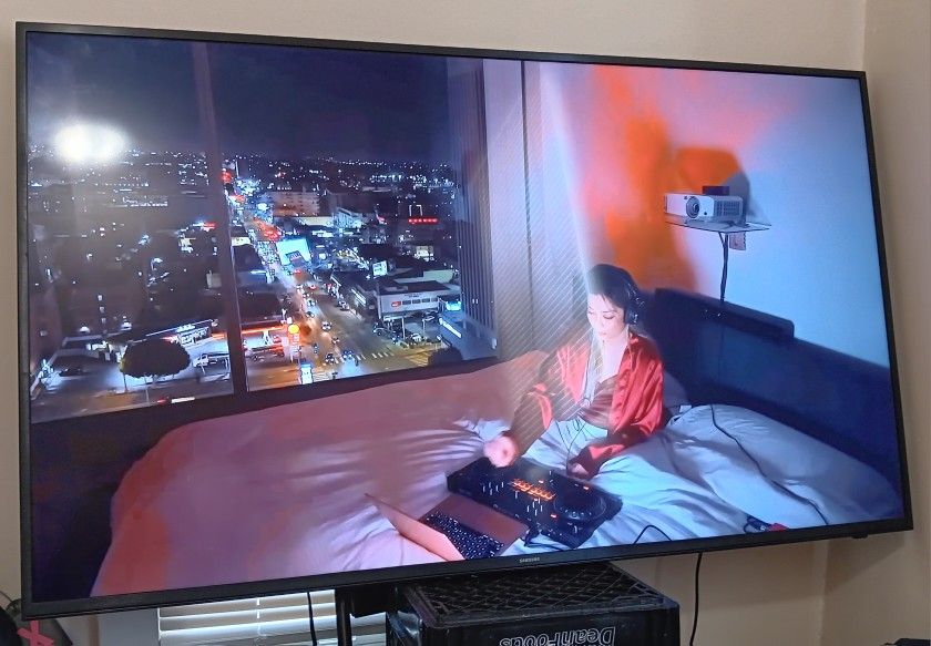 SAMSUNG 60+"