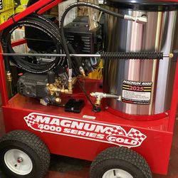 MAGNUM 4000 series GOLD HOT pressure washer only asking $3500 (Financing available)