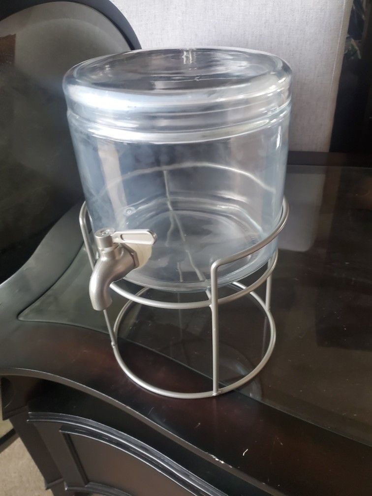 Glass Beverage Dispenser