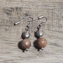Pair of Pewter Cat with Carnelian Stone Dangle Earrings