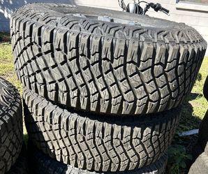 315/70/R17 Good Year tires W/ Rims NEW $1300