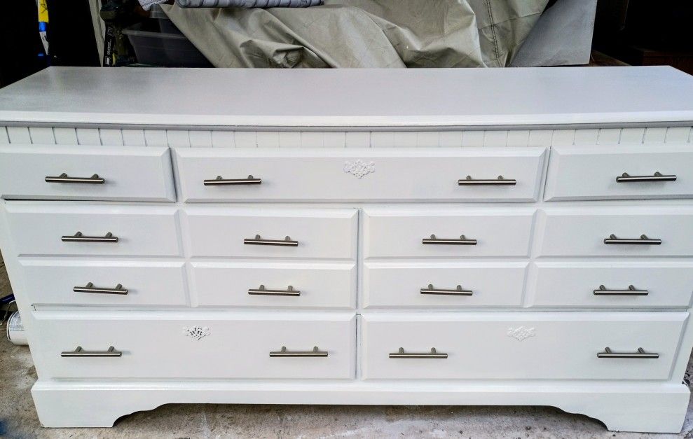 White 7 Drawer Dresser With Mirror