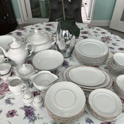 Royal Kent Dish Set