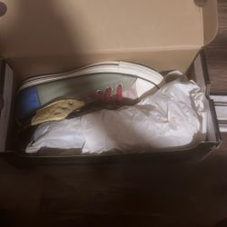 BHM Converse Size 9.5 Brand New A