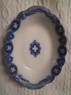 Johnson Bros Blue Clover 9 inch