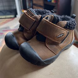 Keen toddler Boots Size 7