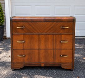 Vintage Art Deco Waterfall Dresser – Gorgeous Wood Grain