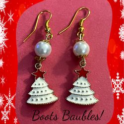 Christmas Tree and Pearl Earrings