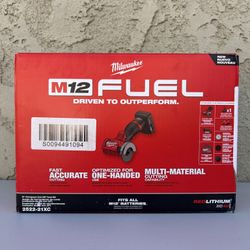 Milwaukee M12 FUEL 12V 3 in. Lithium-lon Brushless Cordless Cut Off Saw Kit with One 4.0 Ah Battery Charger and Bag