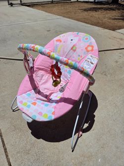 Bright Starts Fancy Fantasy Vibrating Baby Bouncer