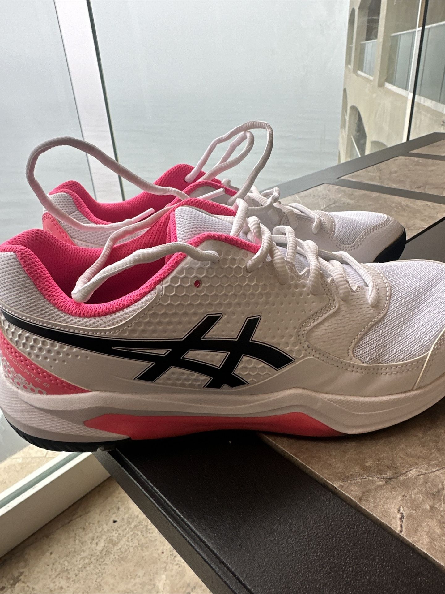 ASICS Gel-Dedicate 8 Pickleball Shoe in size 9.5,