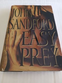 Easy Prey by John Sandford a Lucas Davenport Novel - Hardcover - 2000
