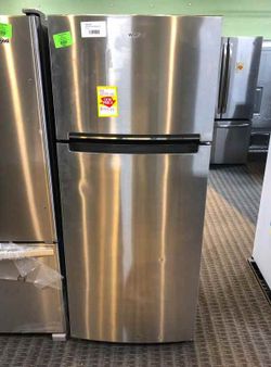 Brand New Whirlpool Top Freezer Refrigerator in Stainless (Model:WRT518SZFM) CO