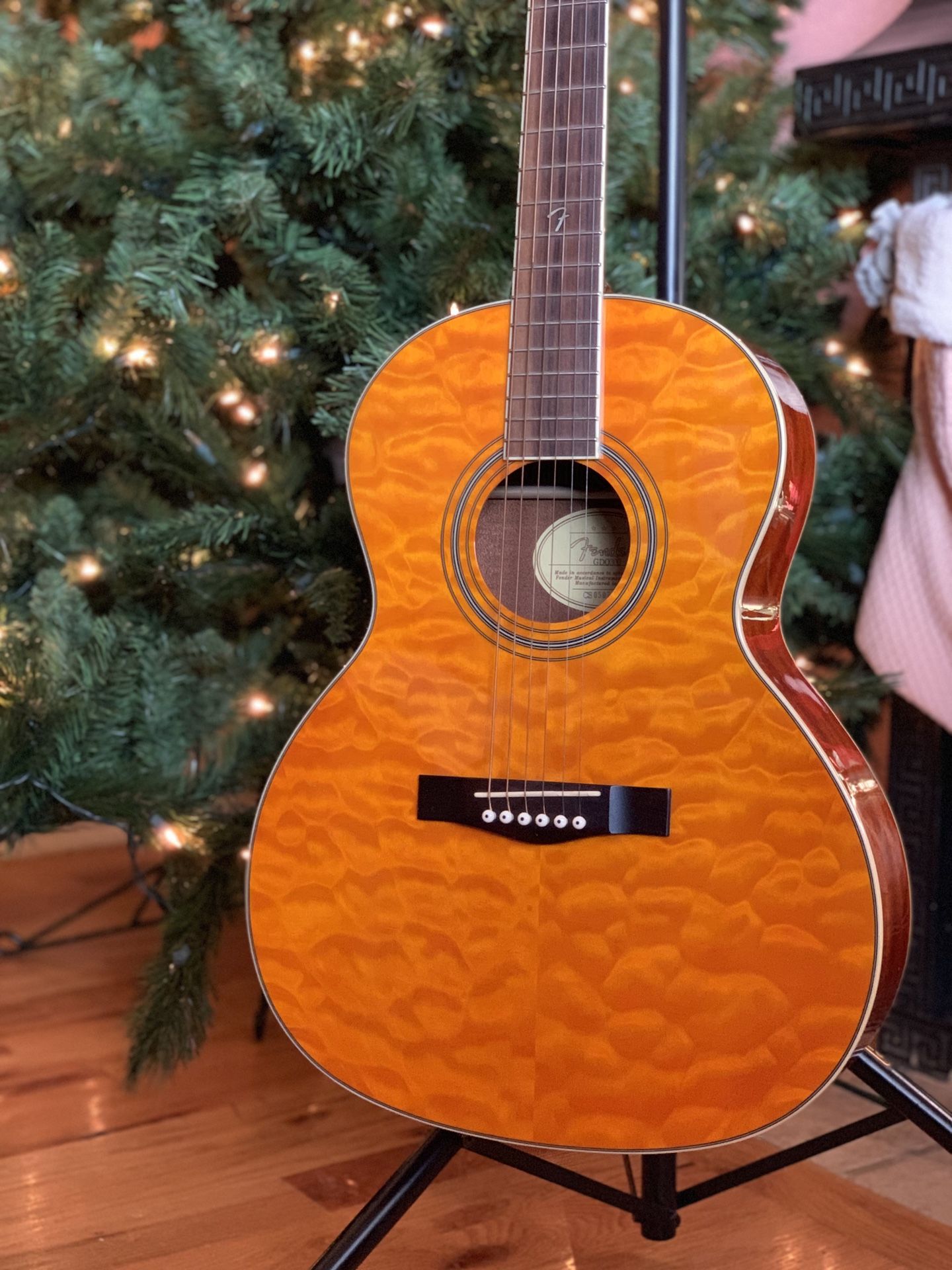 Fender GDO300 Quilted Maple Acoustic