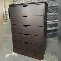 5 Drawer Dresser