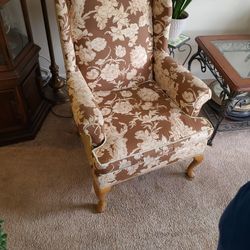 Classic Side Chair 