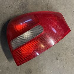 2002 Audi A6 Taillight