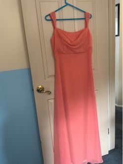 Beautiful bridesmaid/prom dress! Size 8
