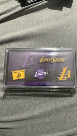 Lakers pin collection