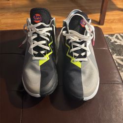 LeBron James Tune Squad Shoot Me A Offer Size 11 Men