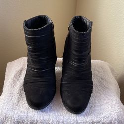 Short Hill Boots