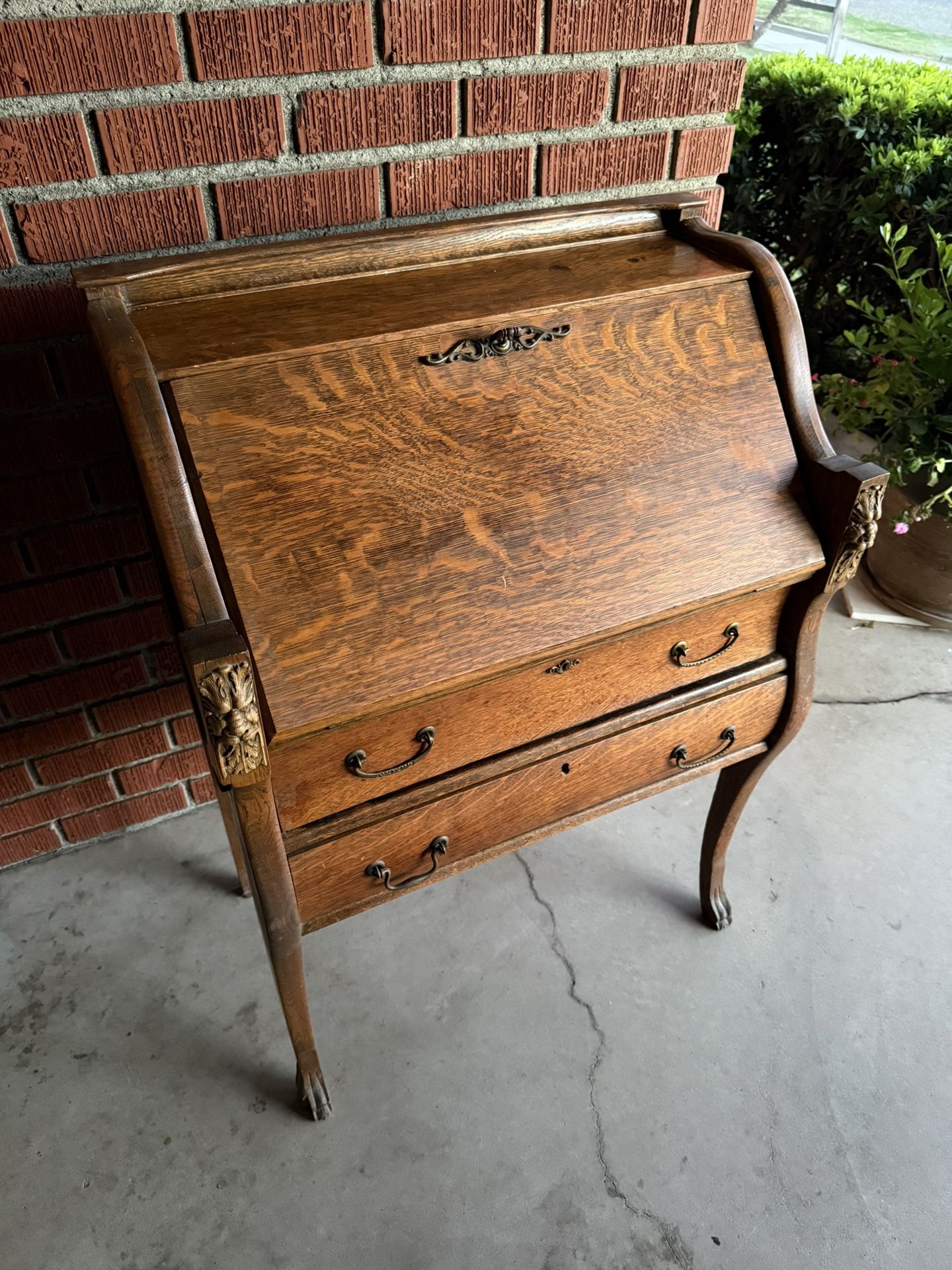 Antique oak secretary desk-Tiger oak Quarter-sawn tiger oak, carved faces