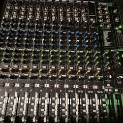  Mackie ProFX16v3 16-channel Mixer