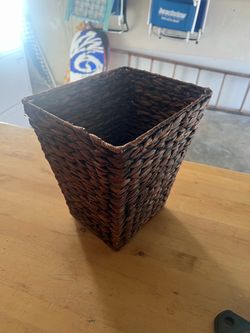 Waste basket