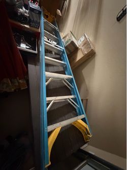 8 ft Werner Fiberglass Step Ladder - Great Shape