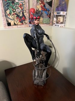 Sideshow collectibles Catwoman #0527/2500
