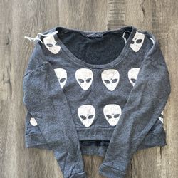 NEW SKULLS LONG SLEEVES CROP TOP