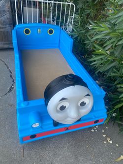 Thomas train toddler bed