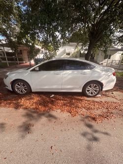 Chrysler 200