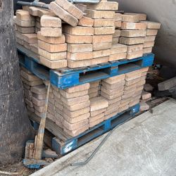 Used Bricks