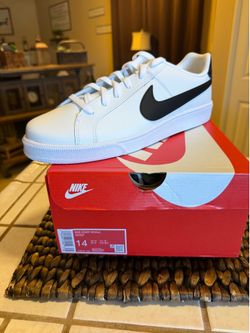 Nike court royal edition