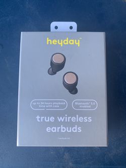 Wireless earbuds