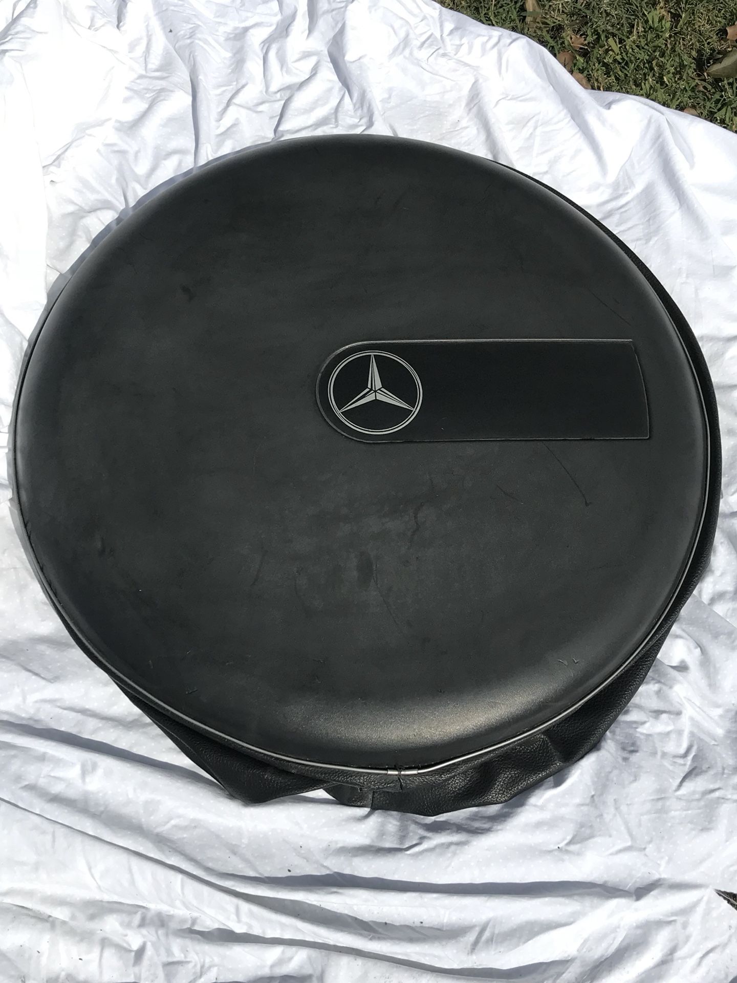Mercedes G Wagon semi rigid spare tire cover