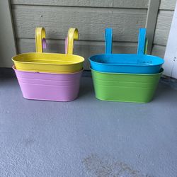 Hanging Flower Pots 4 pack 