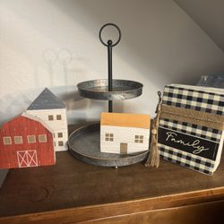 Farmhouse Decor 