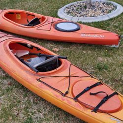 Kayaks 