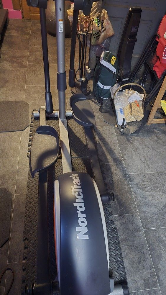 Nordic TRACK ELLIPTICAL