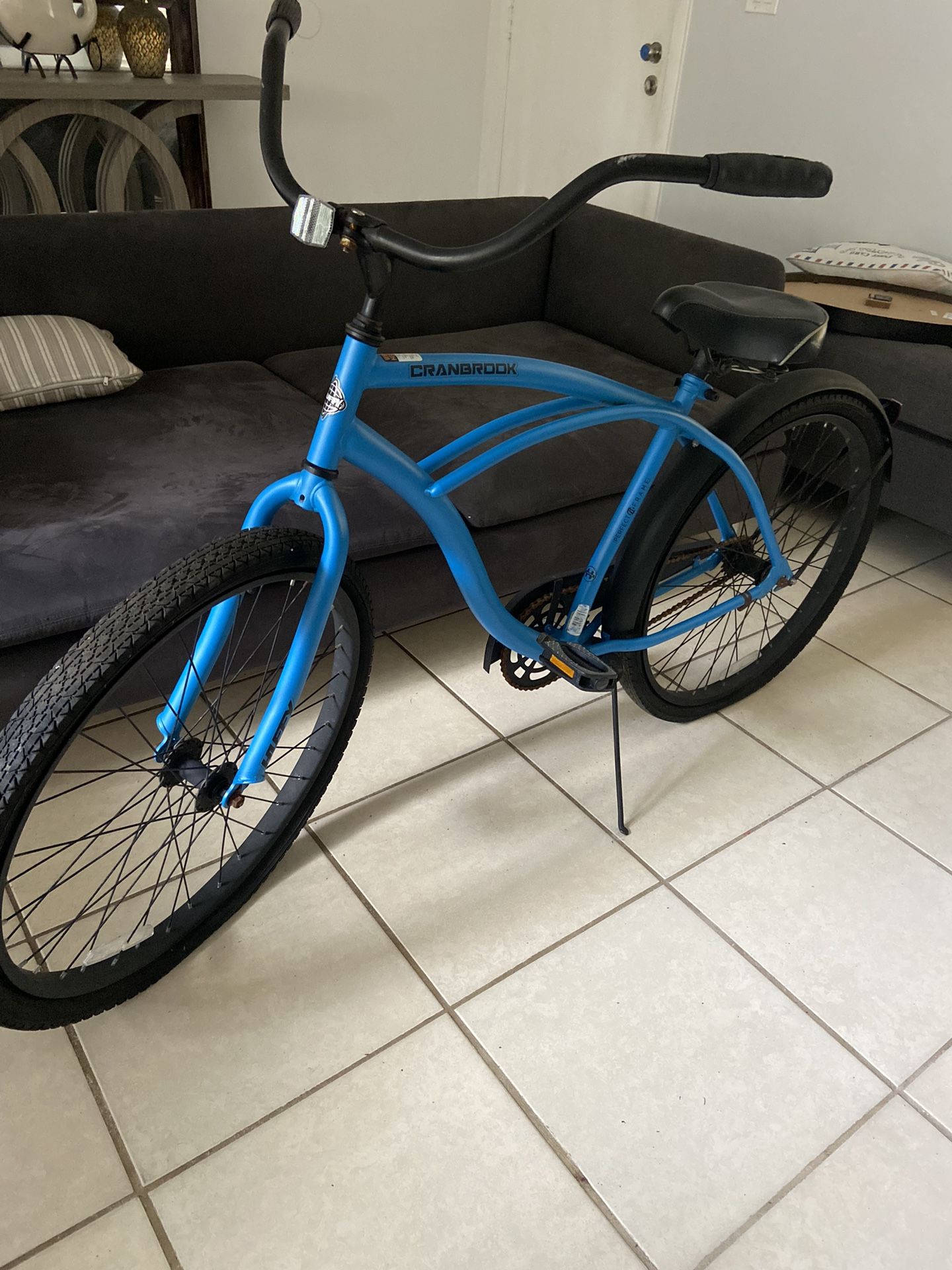 Huffy Cranbrook Matte Blue Beach Cruiser